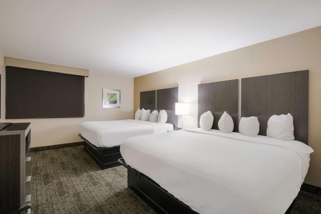 Western Northwest Indiana 3*
